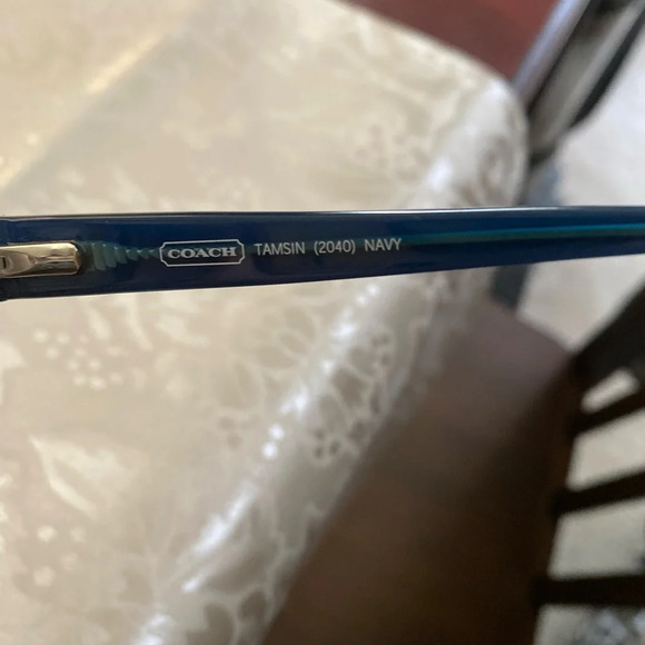 Coach Glasses rx - Picture 5 of 9